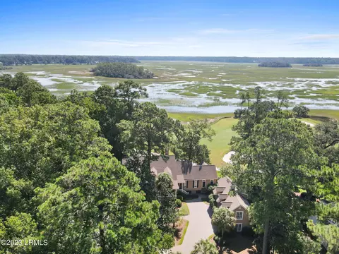 21 Longwood Dr, Okatie, SC 29909