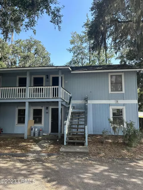 25 Sams Point Rd #D3, Beaufort, SC 29907