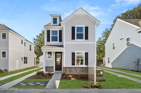10 Whispering Oaks Cir, Okatie, SC 29909