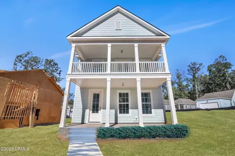 60 Backwater St, Port Royal, SC 29906