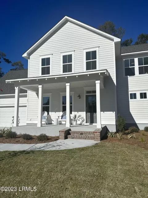 27 Middle Island St, Beaufort, SC 29907