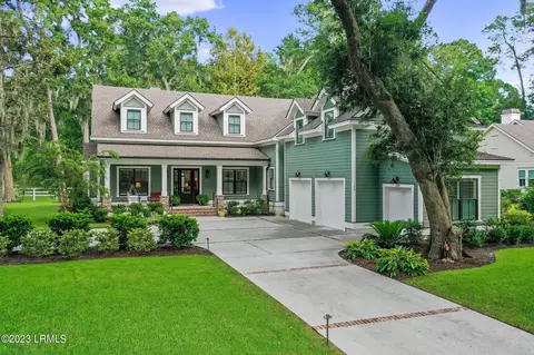 129 Summerton Dr, Bluffton, SC 29910