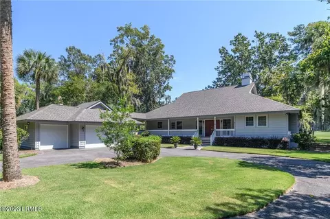 24 Sugar Mill Dr, Okatie, SC 29909
