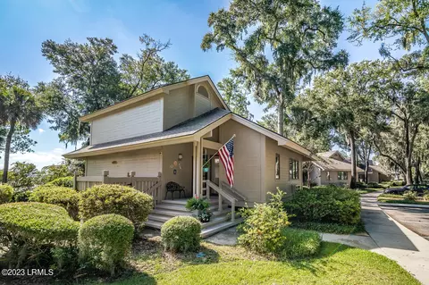 2007 Bluff Villas Rd, Saint Helena Island, SC 29920