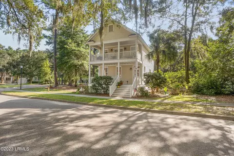 117 Bartram Dr, Beaufort, SC 29902
