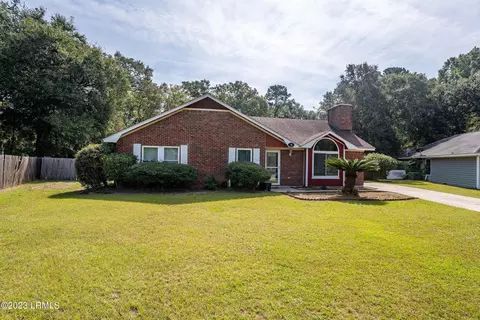 12 Calico Ct, Beaufort, SC 29906