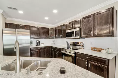 202 College Ln, Bluffton, SC 29909 photo 10