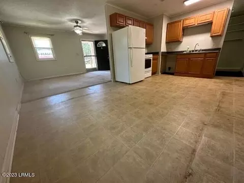 2132 Ehrhardt Rd, Ehrhardt, SC 29081 photo 11