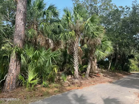 375 Pike Dr, Fripp Island, SC 29920