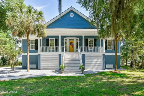 340 Fripp Point Rd, Saint Helena Island, SC 29920