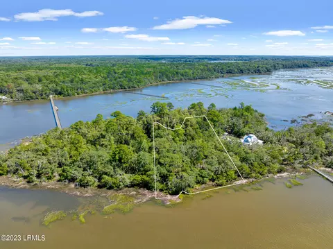 108 Island Way, Seabrook, SC 29940