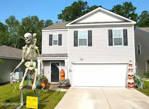 207 Syllabus Ln, Okatie, SC 29909