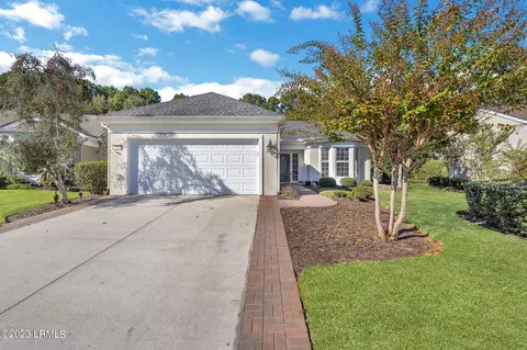 12 Candlelight Ln, Bluffton, SC 29909