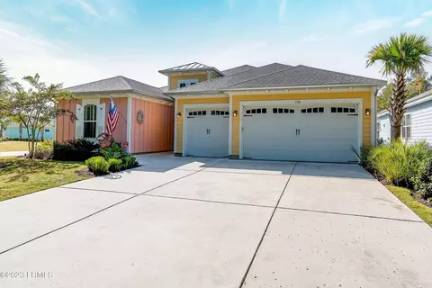 726 St Somewhere Dr, Okatie, SC 29909