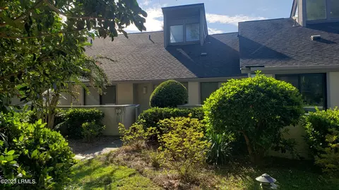 10 Townhouse Mnr, Hilton Head Island, SC 29928