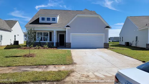 105 Sergeant Jasper Cir, Ridgeland, SC 29936