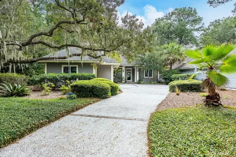 303 Westbrook Rd, Saint Helena Island, SC 29920