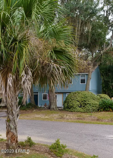 2304 S Pine Ct #76, Beaufort, SC 29902