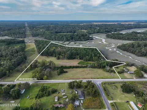 150 County Shed Rd, Beaufort, SC 29906