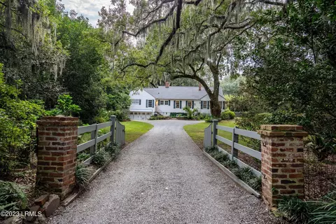 157 Fuller Pkwy, Beaufort, SC 29902