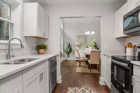 5921 Pleasant Farm Dr, Beaufort, SC 29906