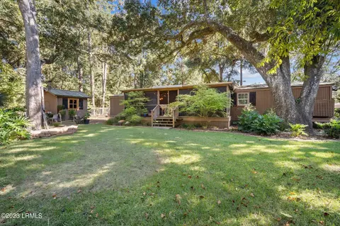 16 Joyce Ln, Hilton Head Island, SC 29926