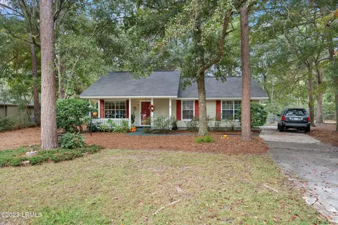 7 Robin Way, Beaufort, SC 29907