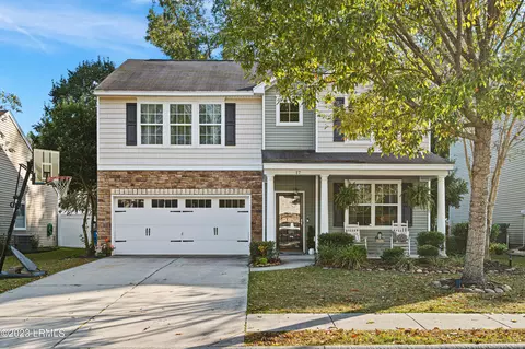 17 Cedar Creek Cir, Beaufort, SC 29906