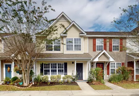 536 Candida Dr, Beaufort, SC 29906