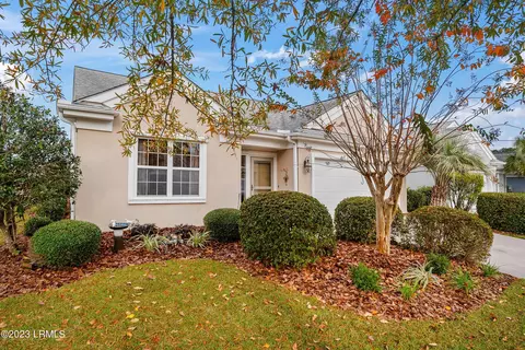 16 Landing Ln, Bluffton, SC 29909