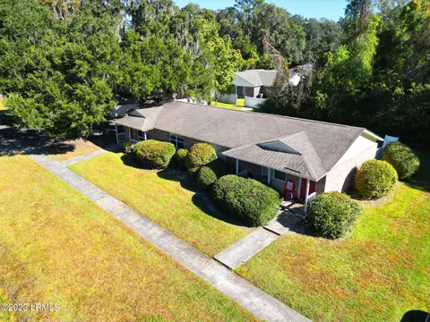 1 Taft St #104, Beaufort, SC 29902