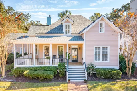 17 Bostick Cir, Beaufort, SC 29902
