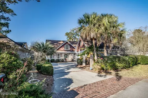 744 N Reeve Rd, Saint Helena Island, SC 29920