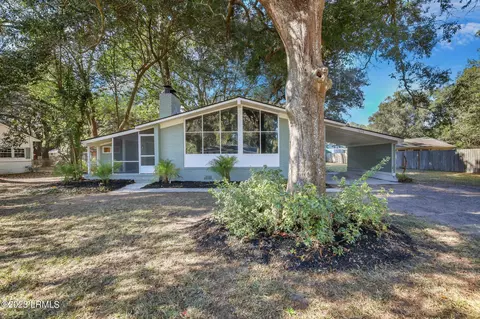 1606 Aster St, Beaufort, SC 29902
