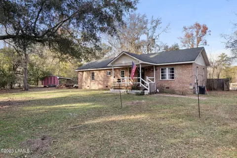 121 Morgan Rd, Seabrook, SC 29940