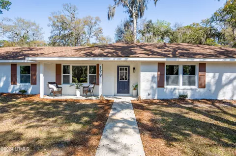 179 Spanish Point Dr, Beaufort, SC 29902