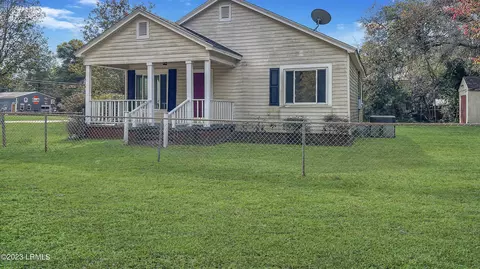 900 1st St W, Hampton, SC 29924