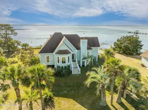 30 Little Horse Island Dr, Saint Helena Island, SC 29920
