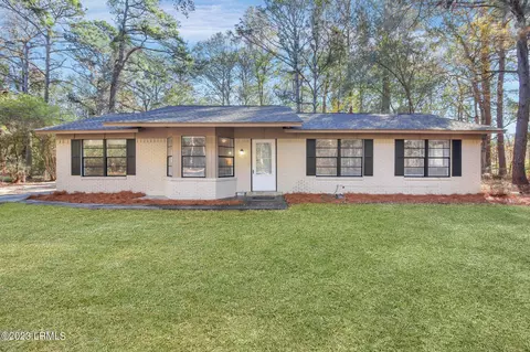 199 Bay Pines Rd, Beaufort, SC 29906
