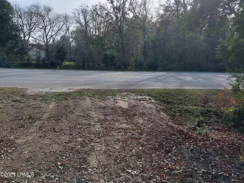 670 Robert Smalls Pkwy, Beaufort, SC 29906