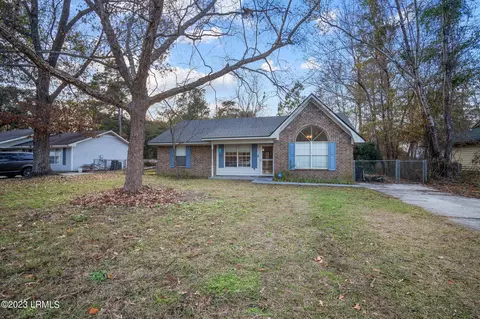 57 Burlington Cir, Beaufort, SC 29906