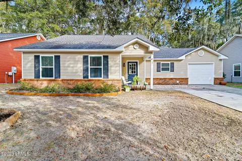 13 Brindlewood Dr, Beaufort, SC 29907