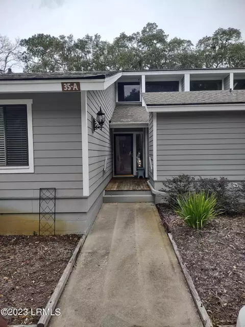 35 Colony Gardens Rd #A, Beaufort, SC 29907