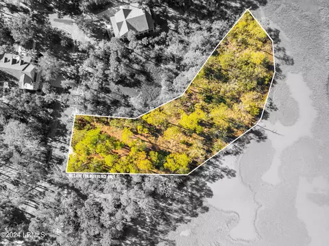 404 Islands Ave, Beaufort, SC 29902