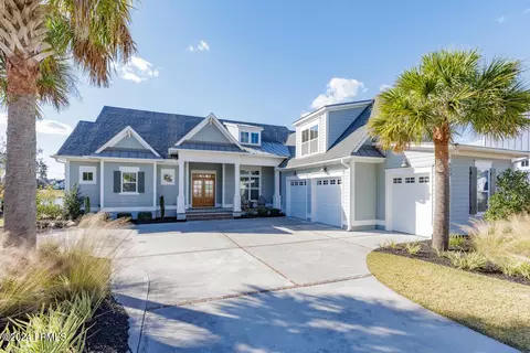500 Flatwater Dr, Bluffton, SC 29910