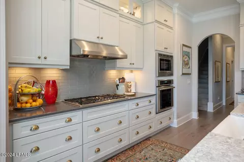 500 Flatwater Dr, Bluffton, SC 29910 photo 11