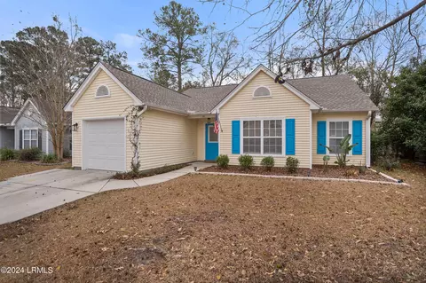 26 Harbison Pl, Beaufort, SC 29906