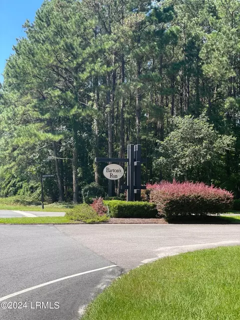27 Bartons Run Dr, Bluffton, SC 29910 photo 4