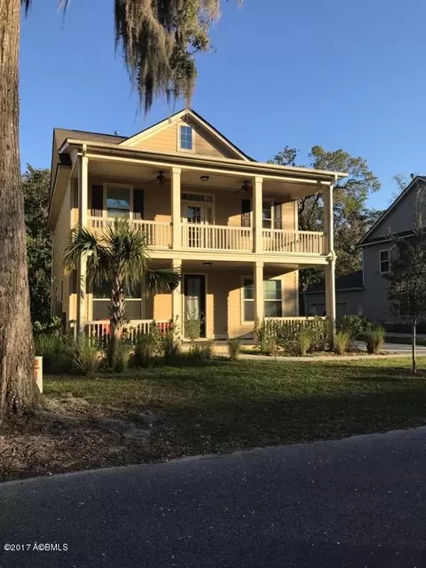 128 Wrights Point Dr, Beaufort, SC 29902