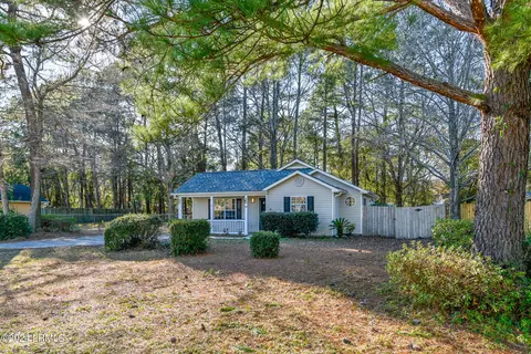 84 Blacksmith Cir, Beaufort, SC 29906